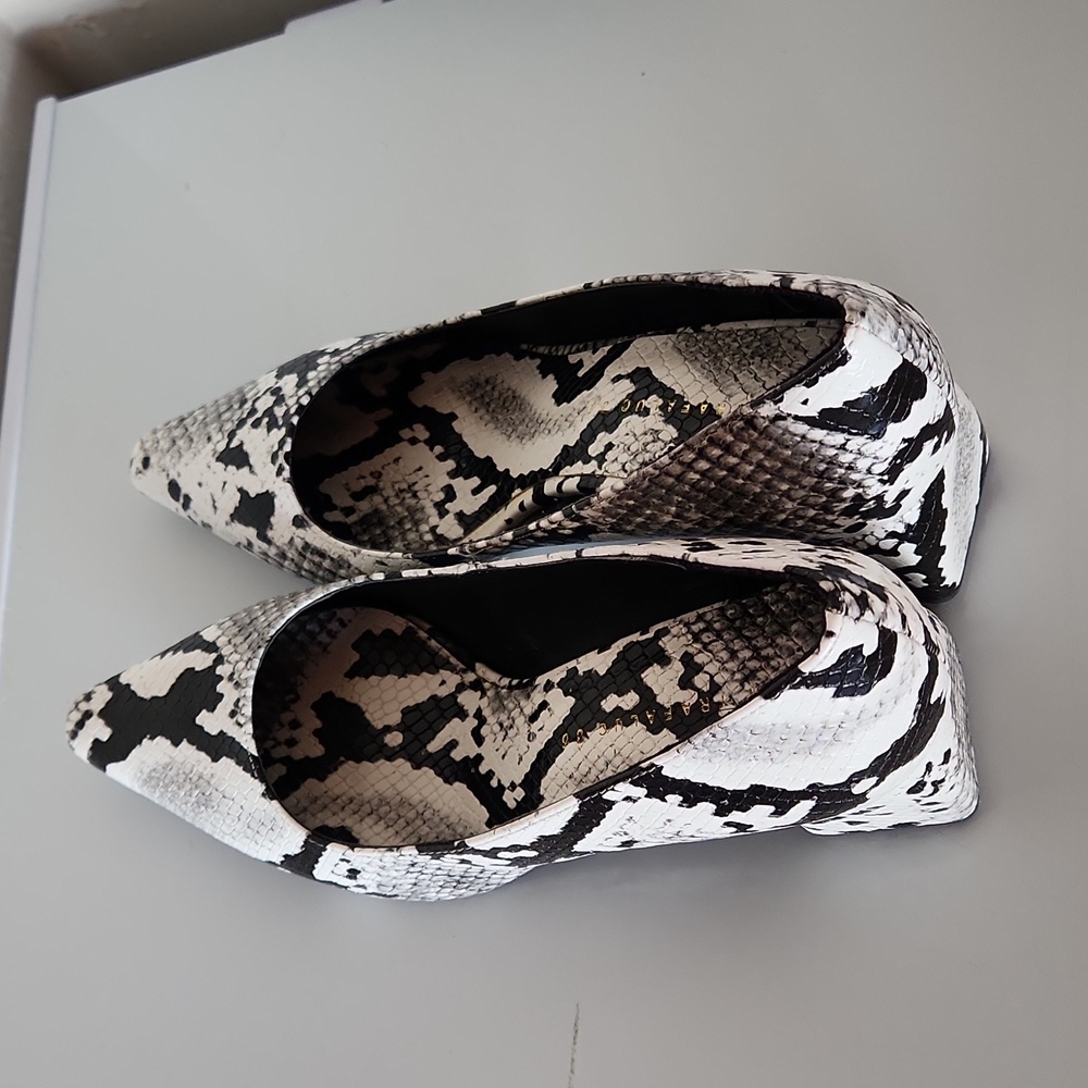 Beautiful New Zara Trafaluc Python Snakeskin Bloc… - image 7